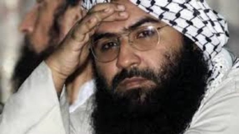 आतंकी मसूद अजहर को अज्ञात लोगों ने बम से उड़ाया, सोशल मीडिया में किया जा रहा दावा आतंकी मसूद अजहर को अज्ञात लोगों ने बम से उड़ाया, सोशल मीडिया में किया जा रहा दावा