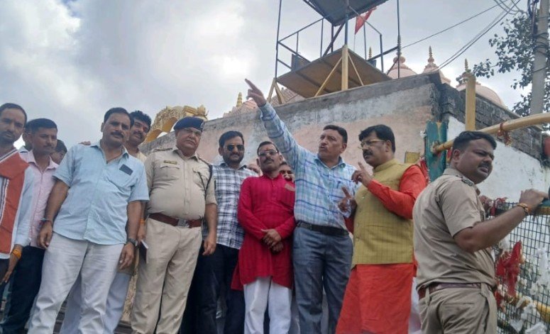 रतनगढ़ धाम में विकास की सौगात: 1 करोड़ के कार्यों का लोकार्पण, सड़क उन्नयन का भूमि पूजन